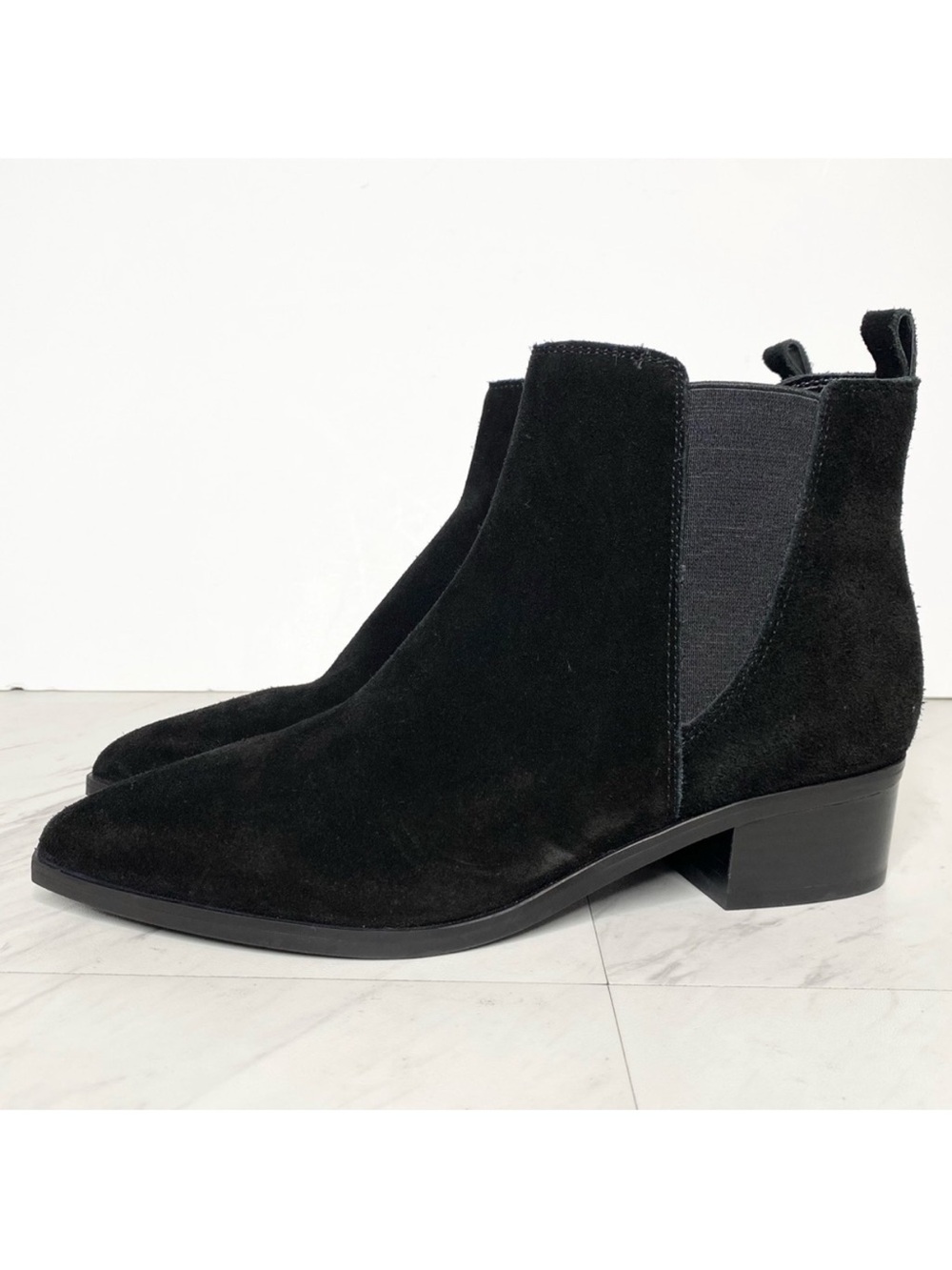 Marc Fisher Yikalo Black Suede Pointy Toe Chelsea Bootie 7M
